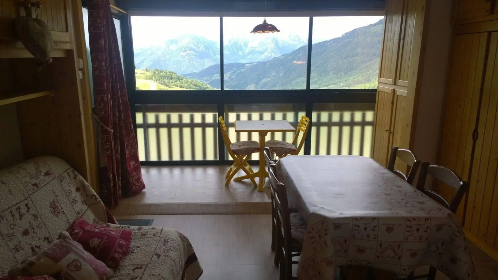 Center Resort Accomodation