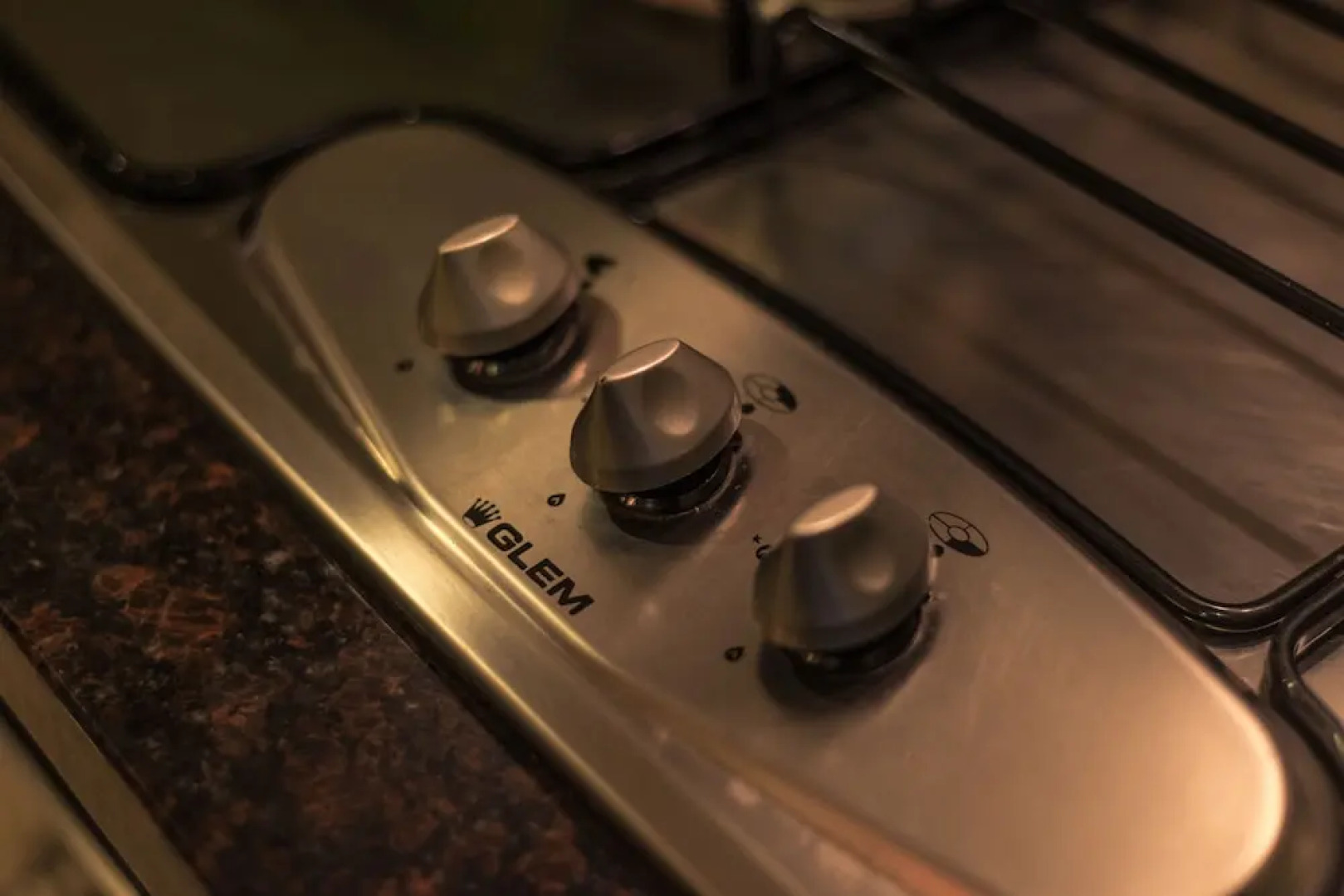 Rimbun Suites & Residences