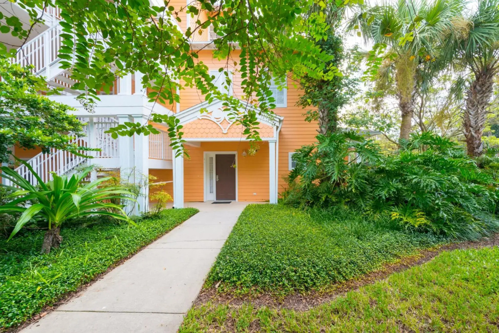 Bahama Bay, Davenport, Florida Oversize 2 Br condo