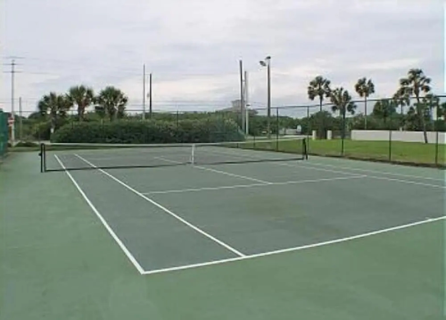 Four Winds Condominiums