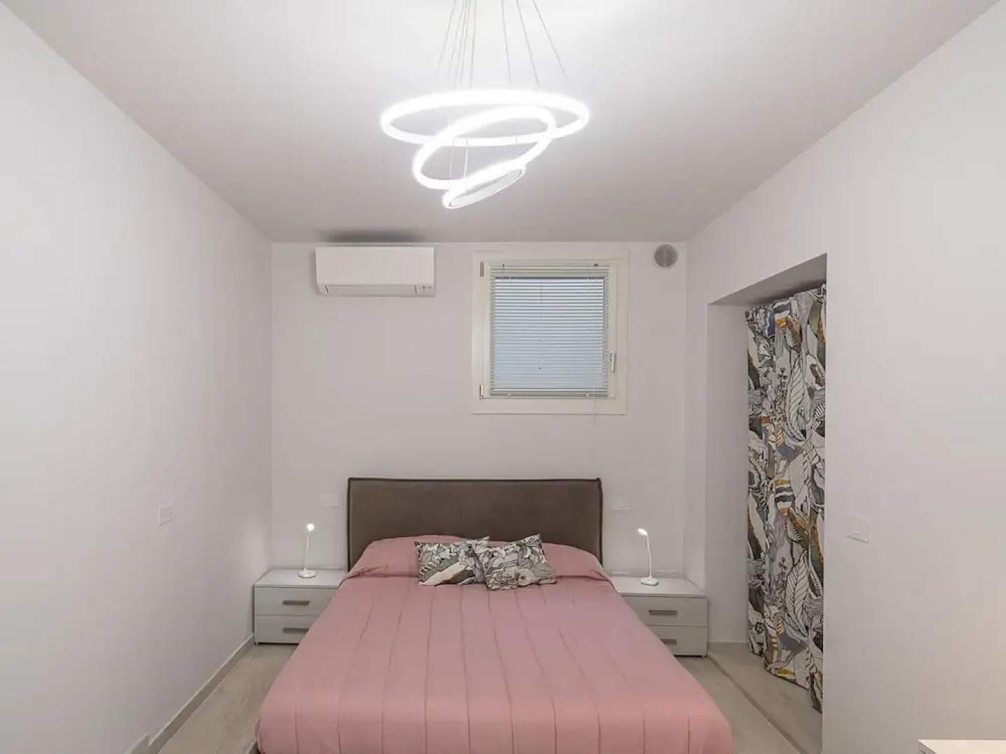 Spacious Stay in Montelupone