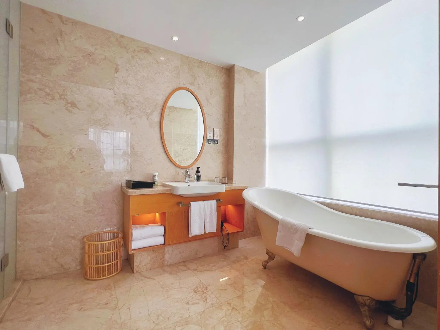 Qingdao Sophia International Hotel