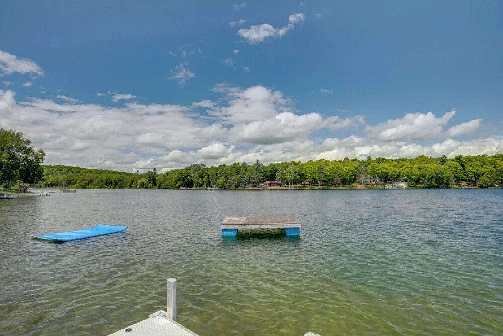 Lakefront Cottage in Iron River: 3 Mi to Skiing!