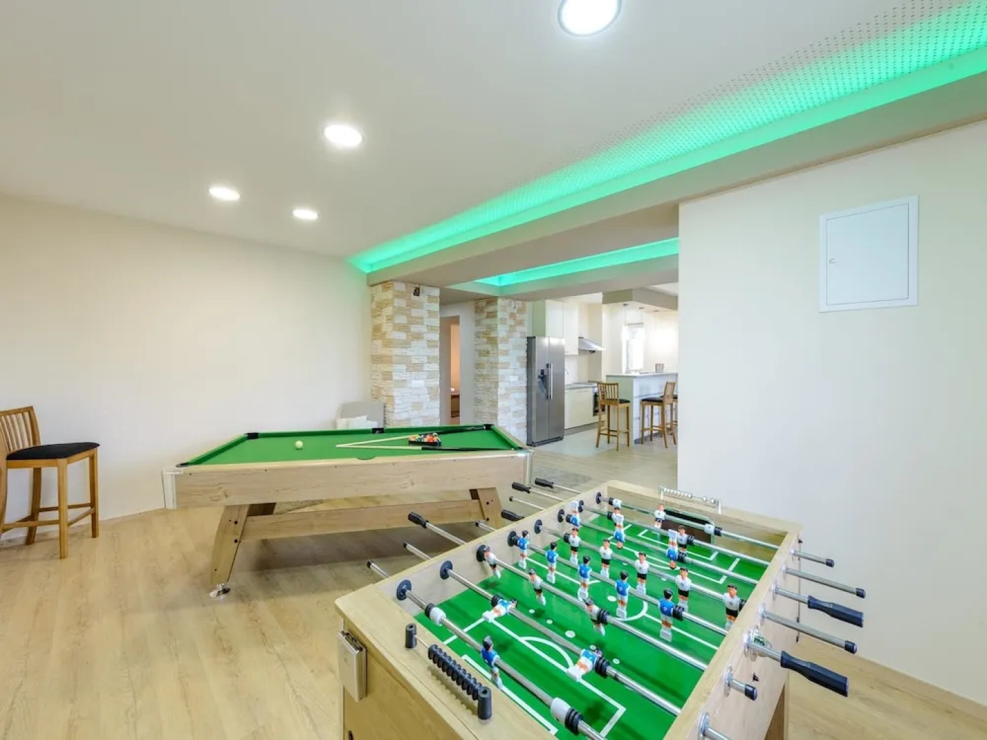 Villa Pave / Six Bedrooms H1