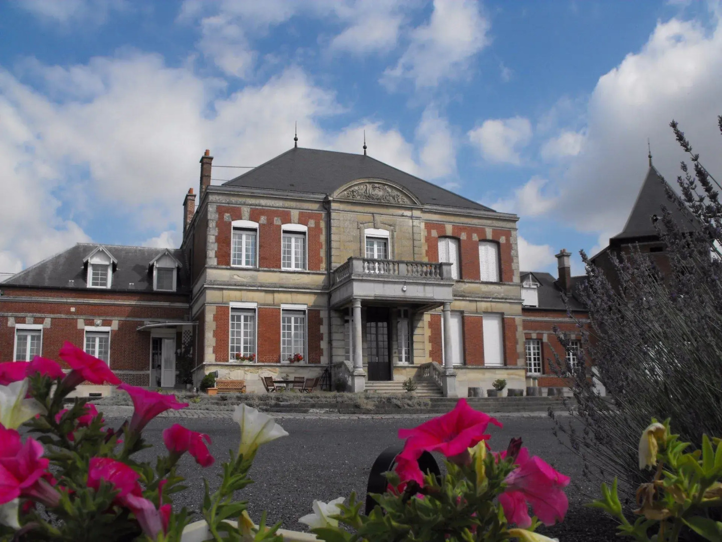 Ferme de Bonavis - Studios