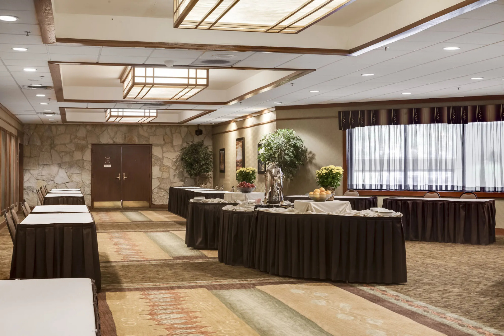 Holiday Inn Hotel & Suites Des Moines - Northwest by IHG