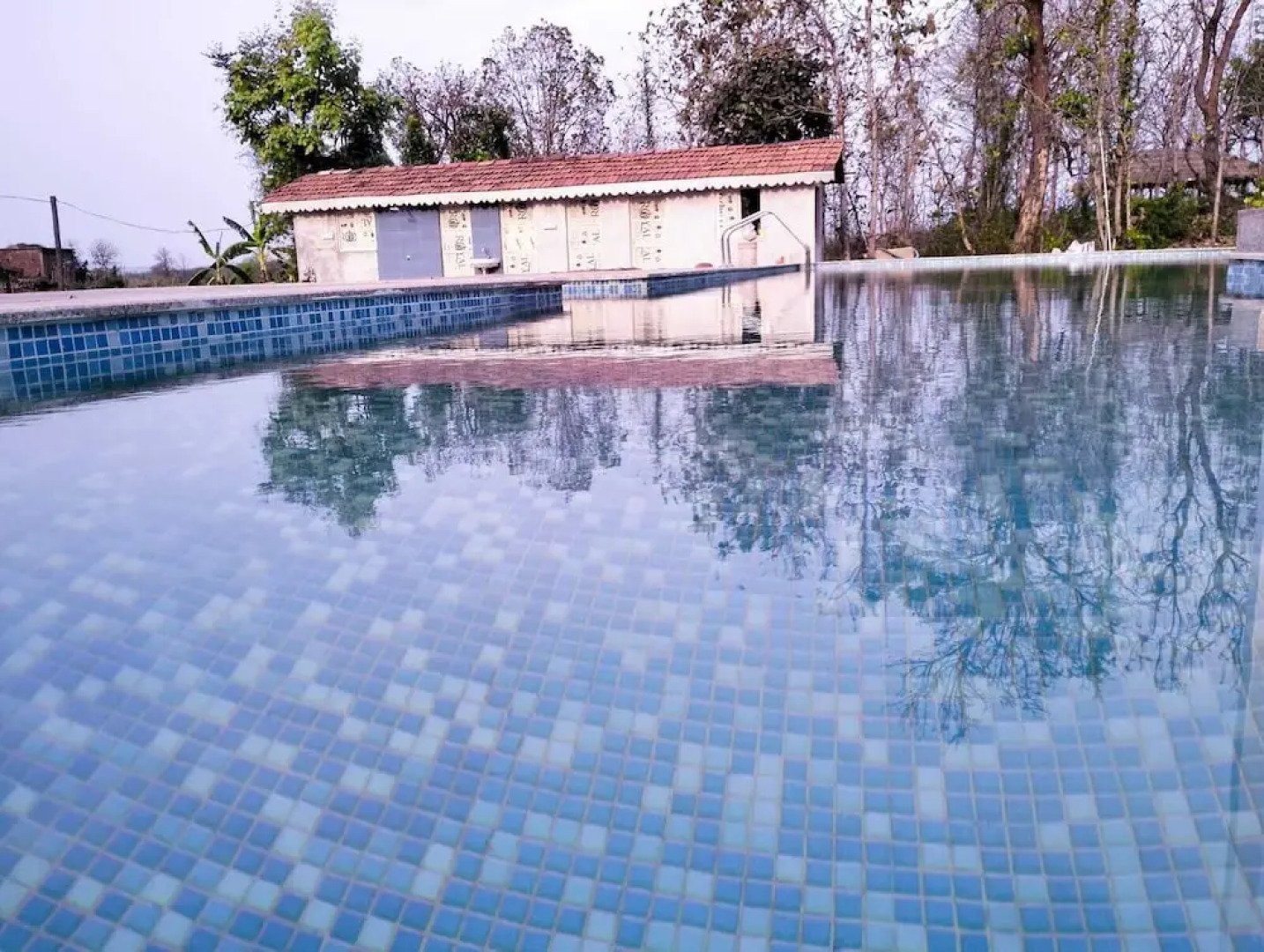 WOW STAYZ2 Pachmarhi Foothill Cottages