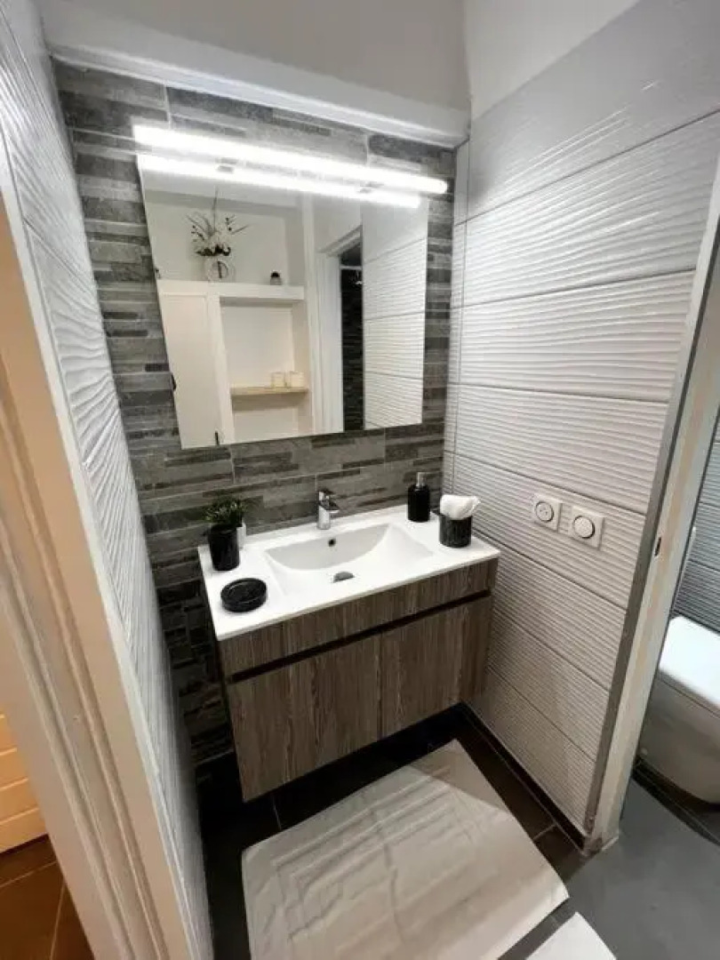 The Grey Rocks Studio (Adults Only)