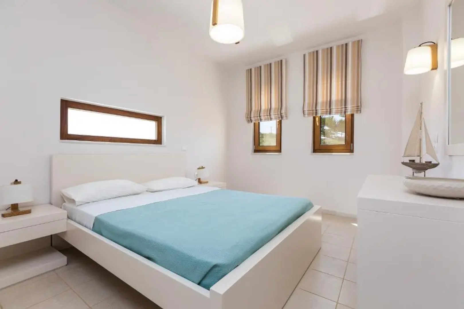 Mikro Livadi Special Lodges