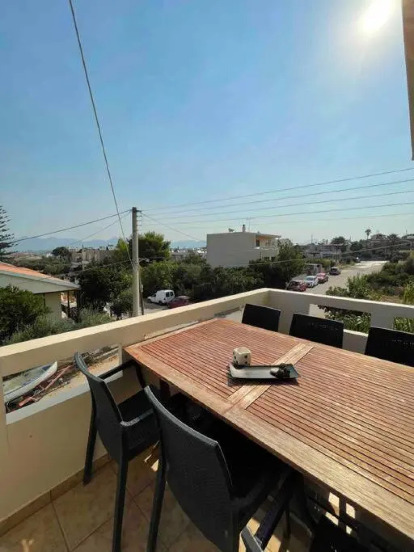 Spacious Apartment Nearby the Sea - 3 Bedrooms