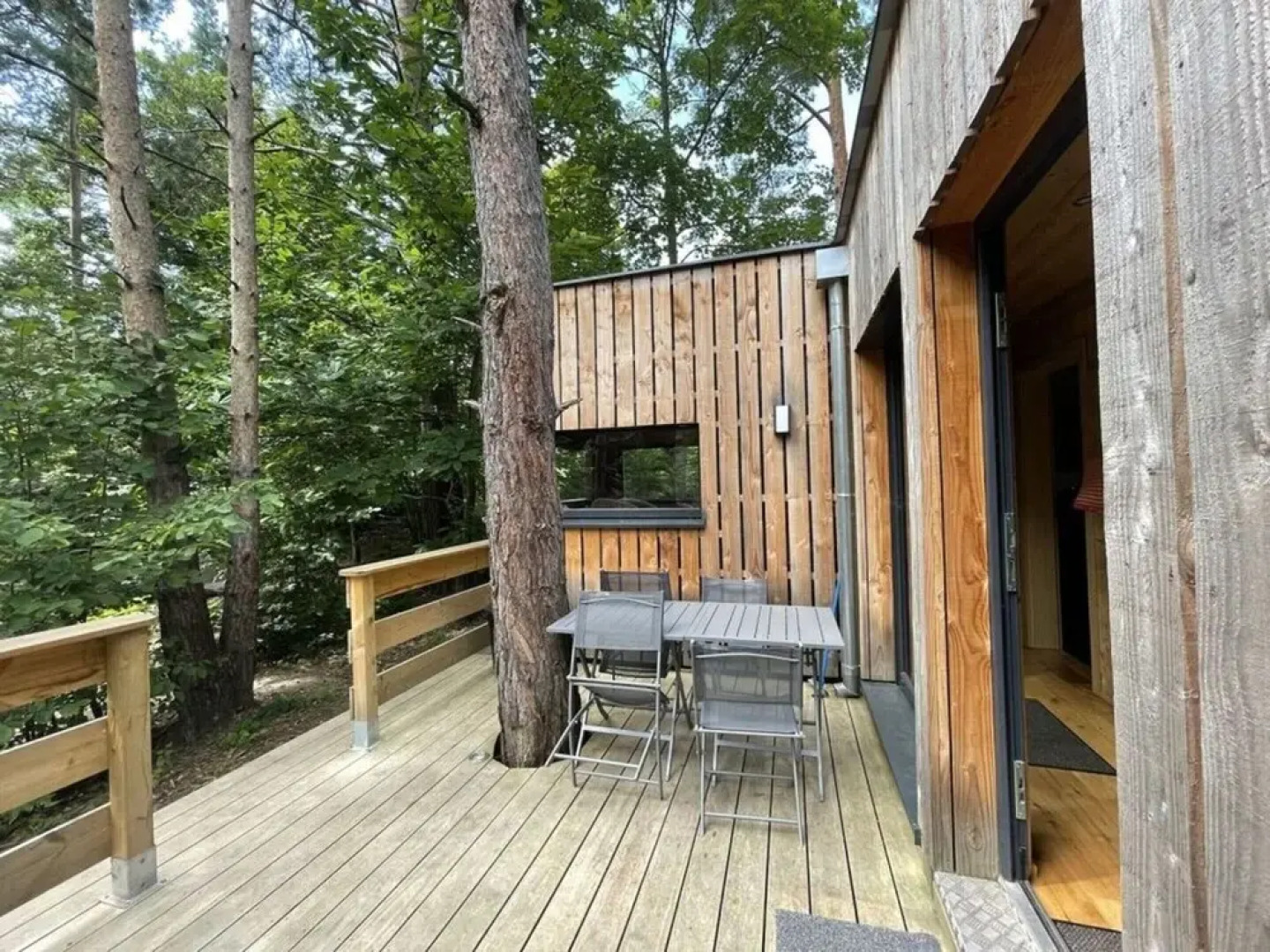 Holiday Home 2 Under the Trees