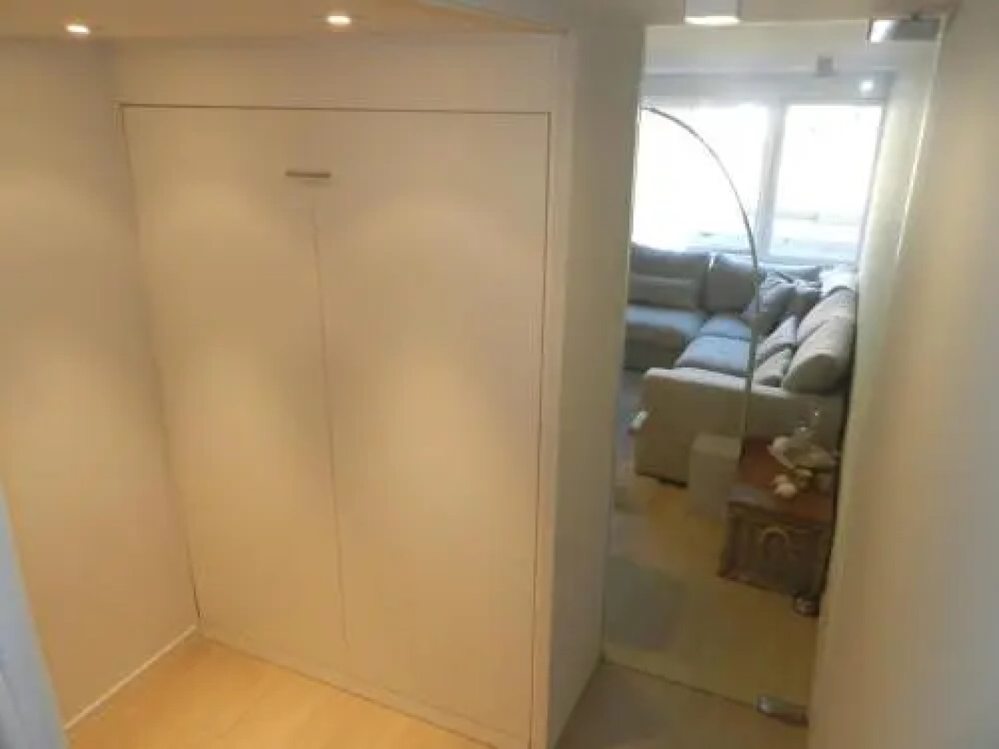 Studio Apartment Van Bunnenplein