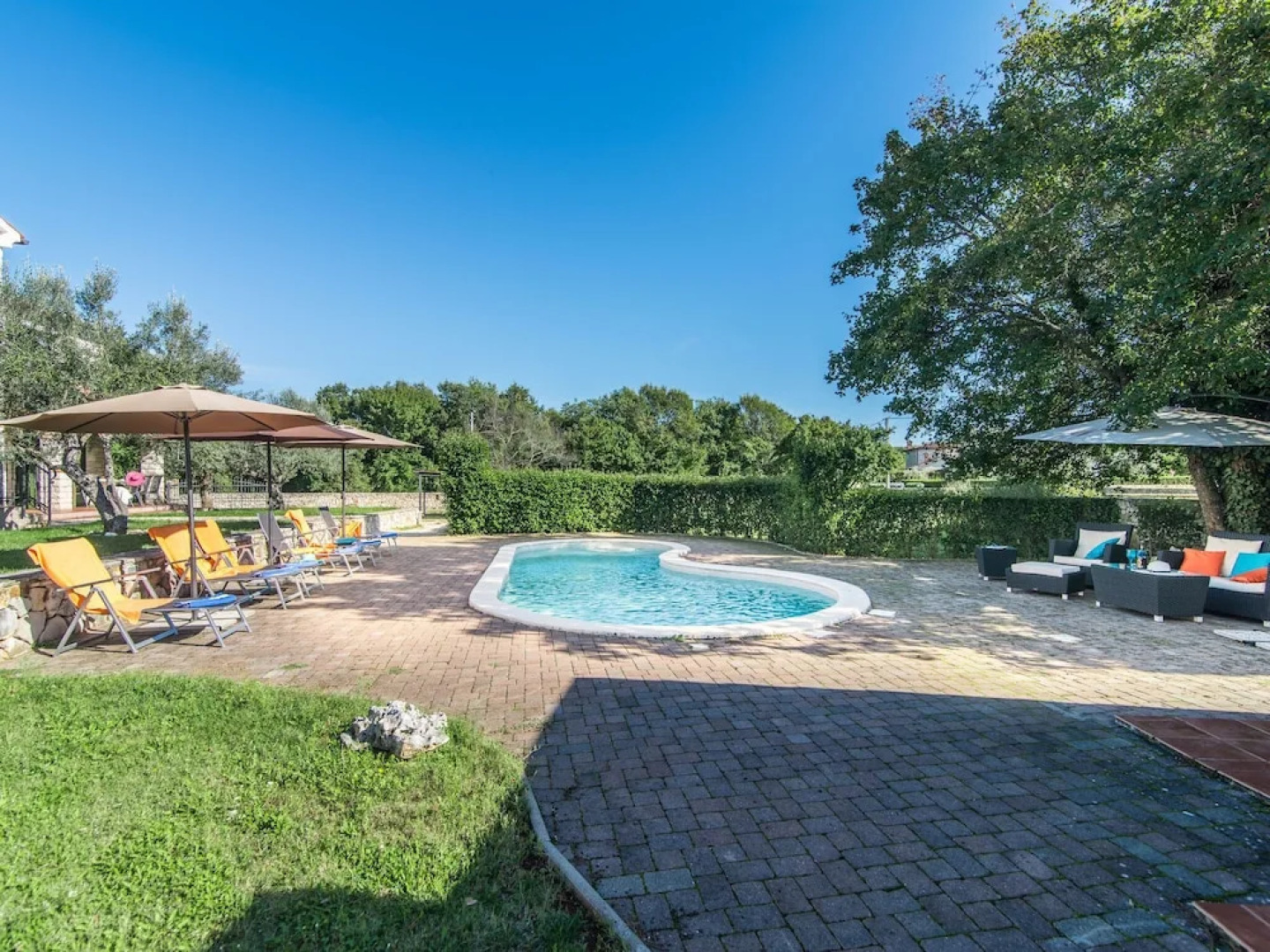 Expansive Villa in Sveti Lovrec With Swimming Pool