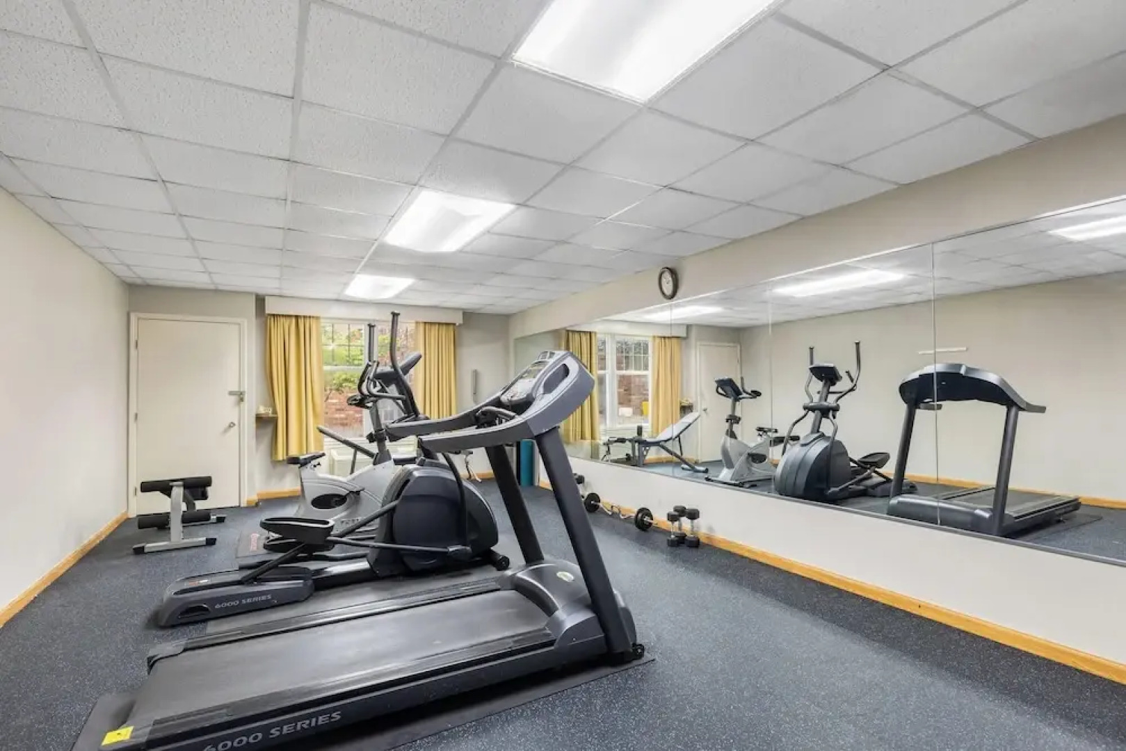 Days Inn Madisonville