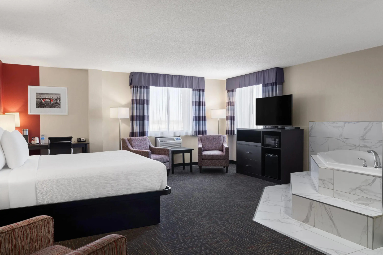Ramada by Wyndham Saskatoon