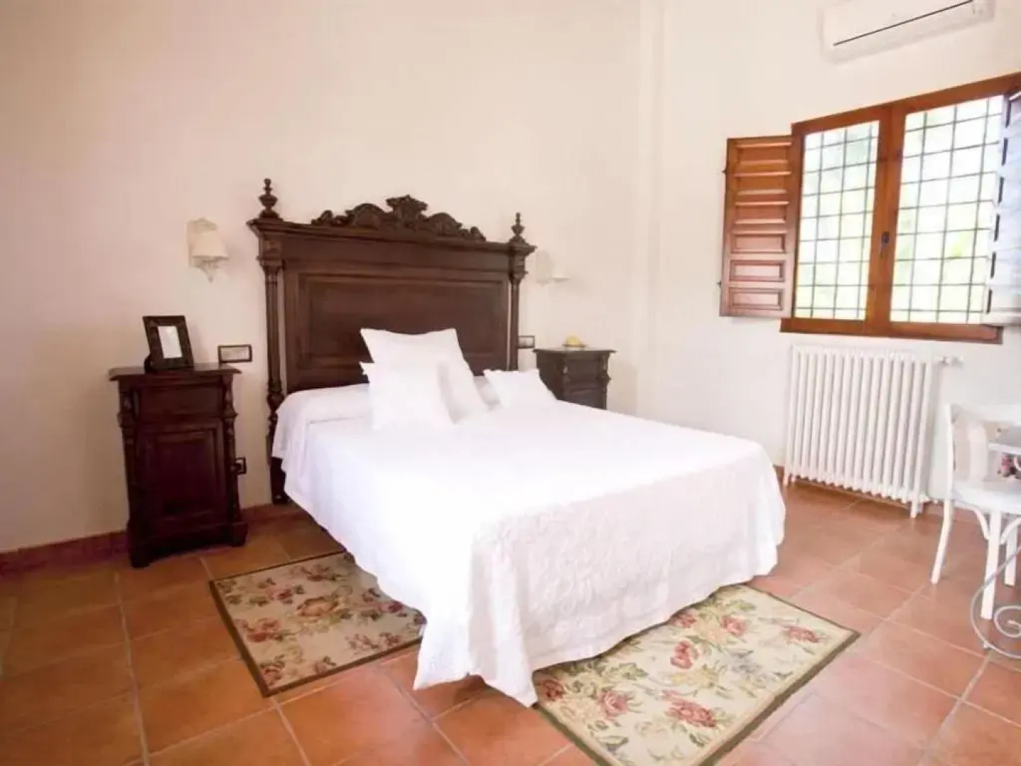 Hospedería Casa De La Campana