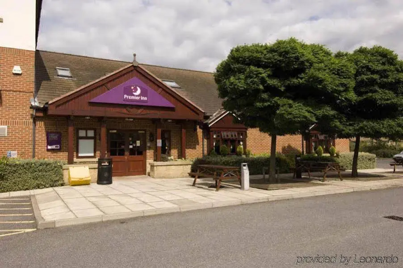 Ibis Wakefield East - Castleford