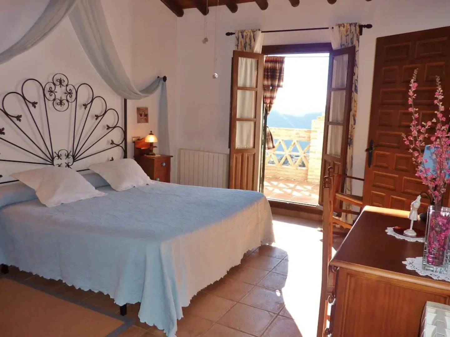 Spacious Holiday Home With Private Pool, in the Mountain and With Beautiful View