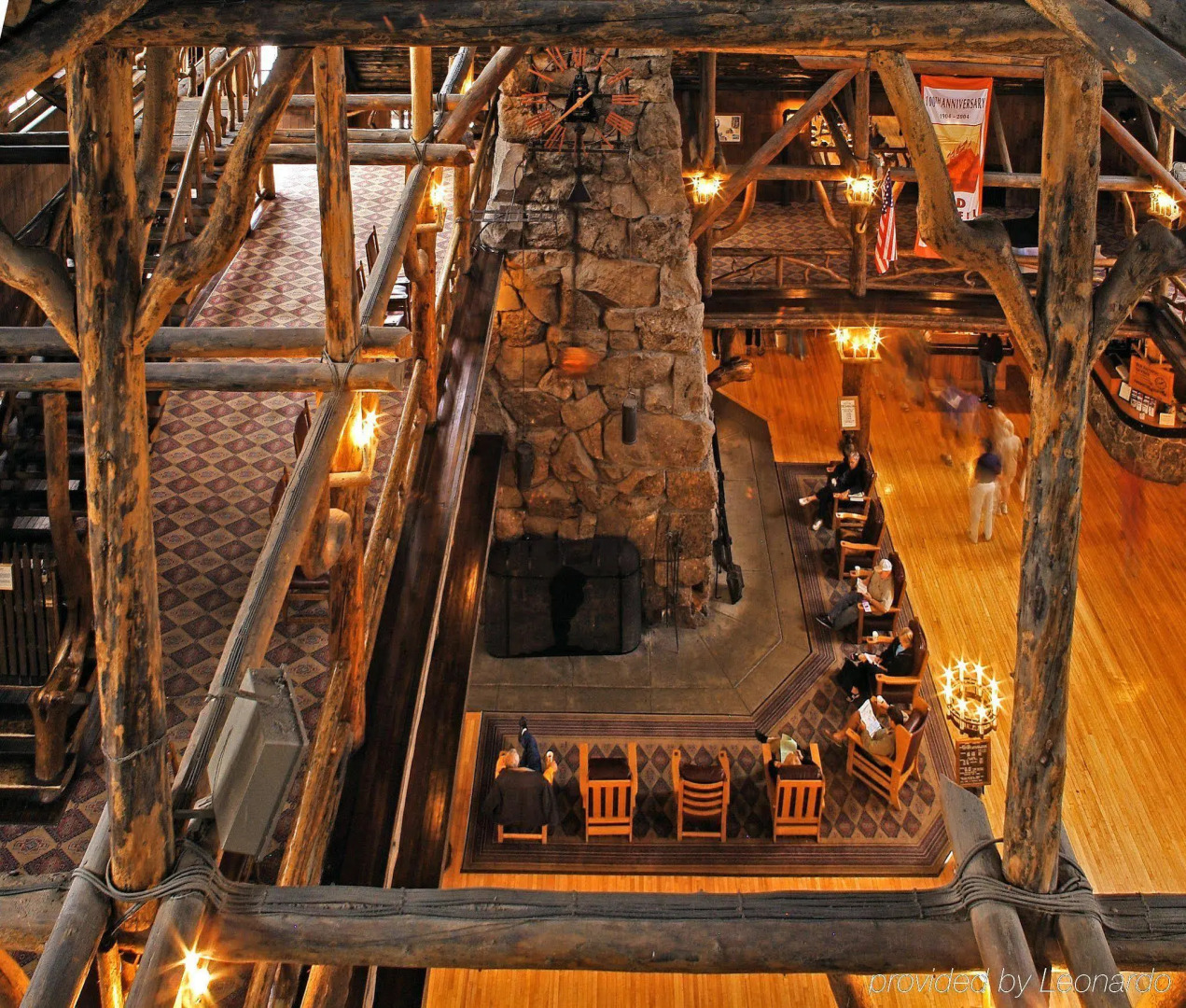 Отель Old Faithful Inn — Inside the Park