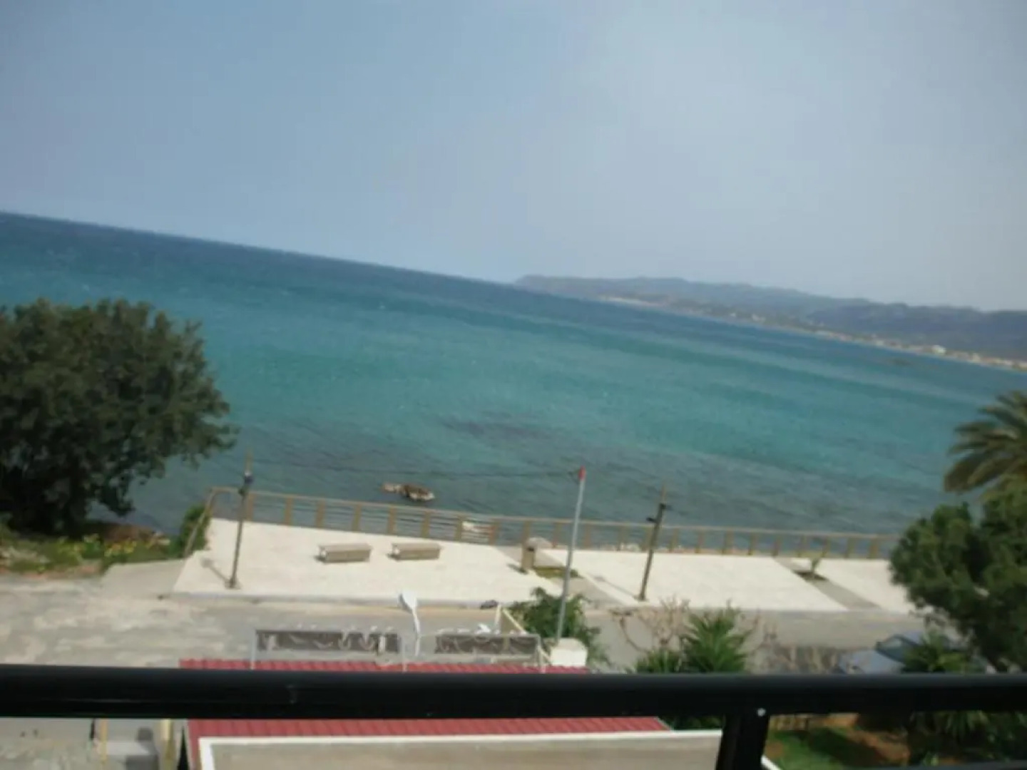 Diamond Beach Apts & Studios