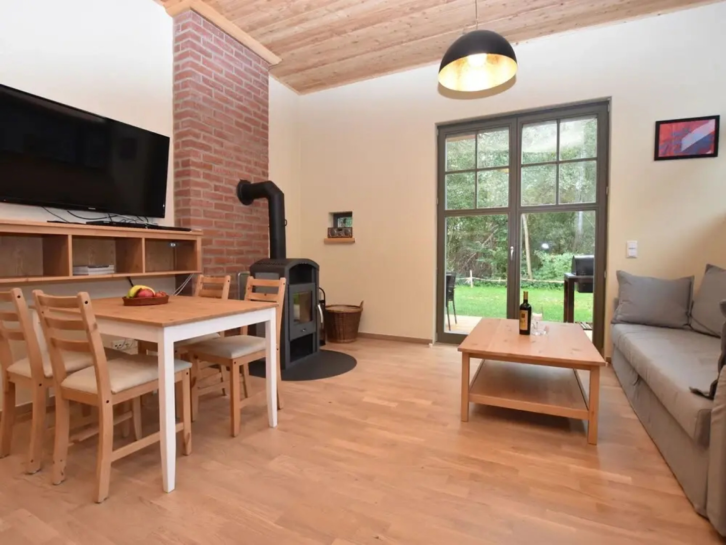 Apartments sun and moon with fireplace, terrace and garden