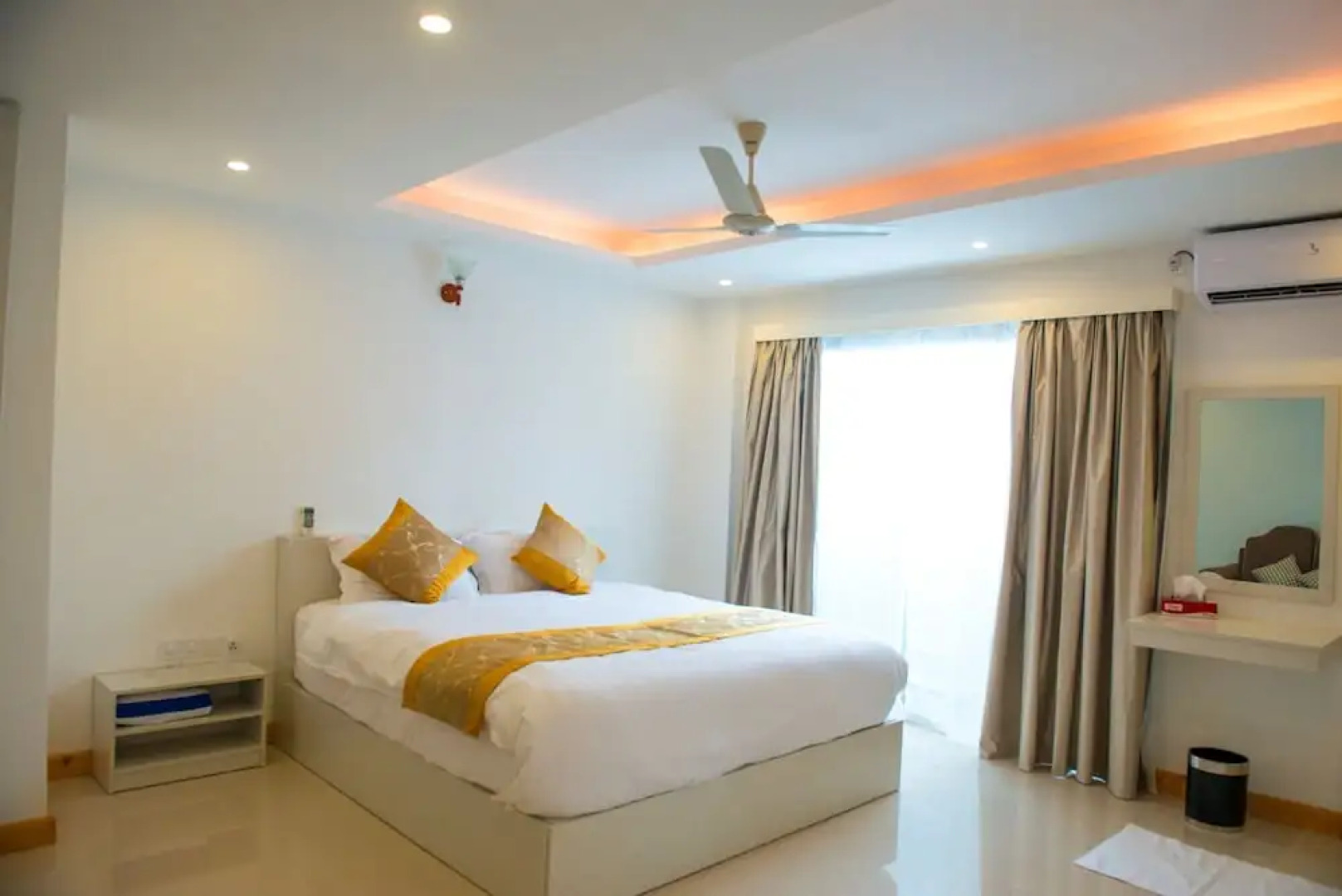 Отель Xen Midu Hotel Addu City Maldives	