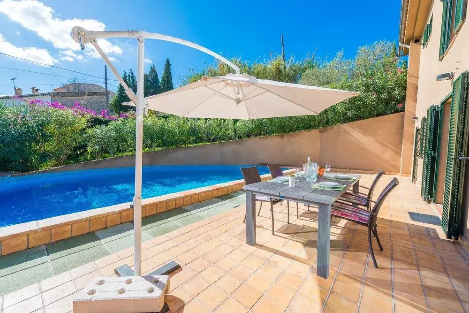 SON Voltor DE Galilea