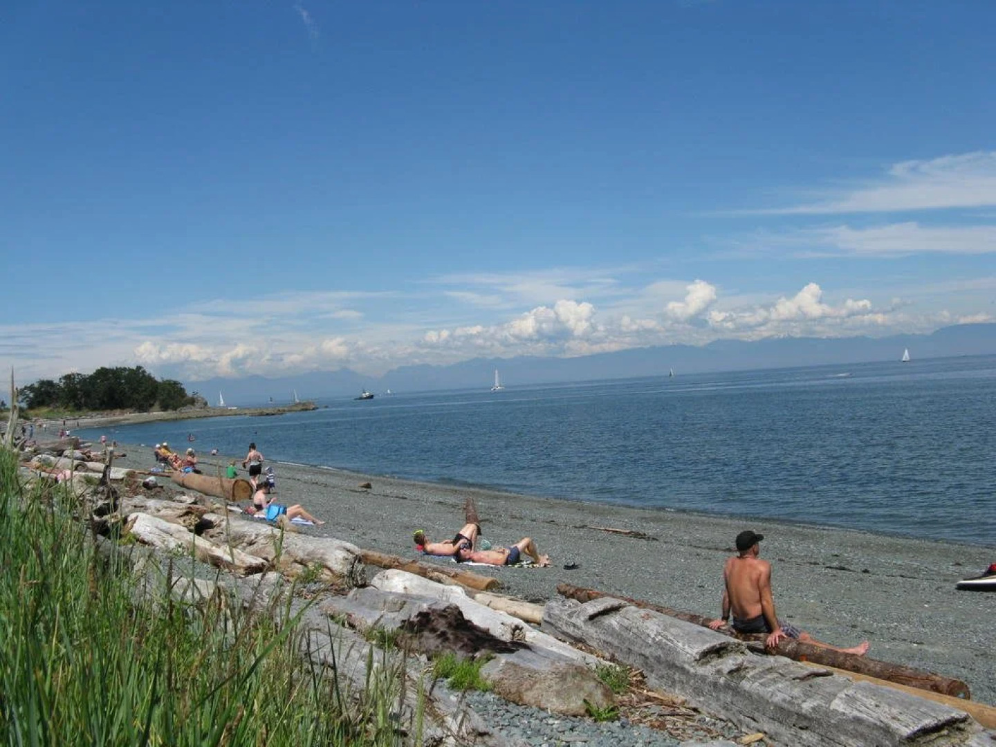 A Boutique Artful Suite