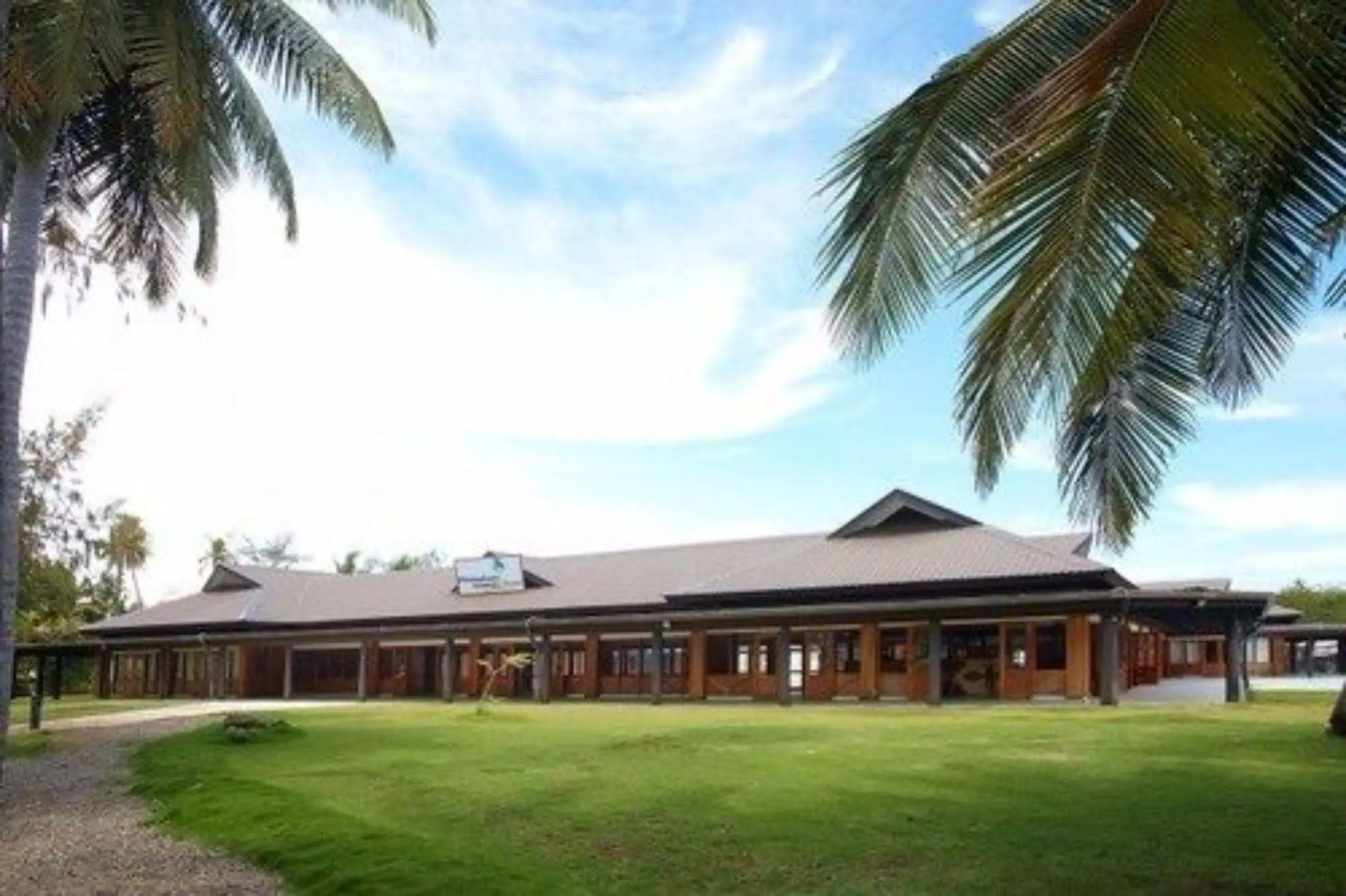 Plantation Island Resort