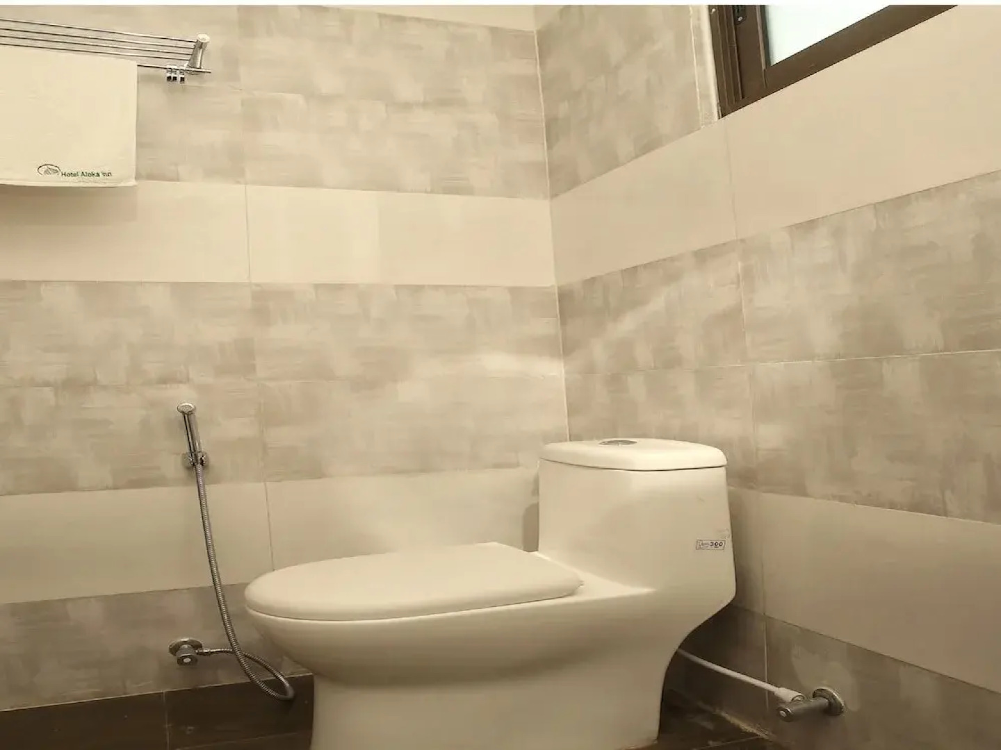 OYO 525 Hotel Aloka Inn