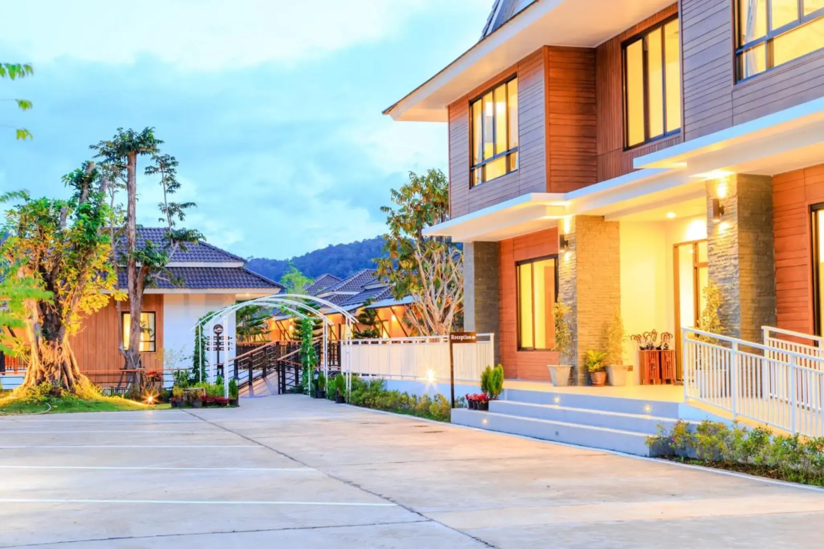 Phuruakeeree Resort (SHA Extra Plus)