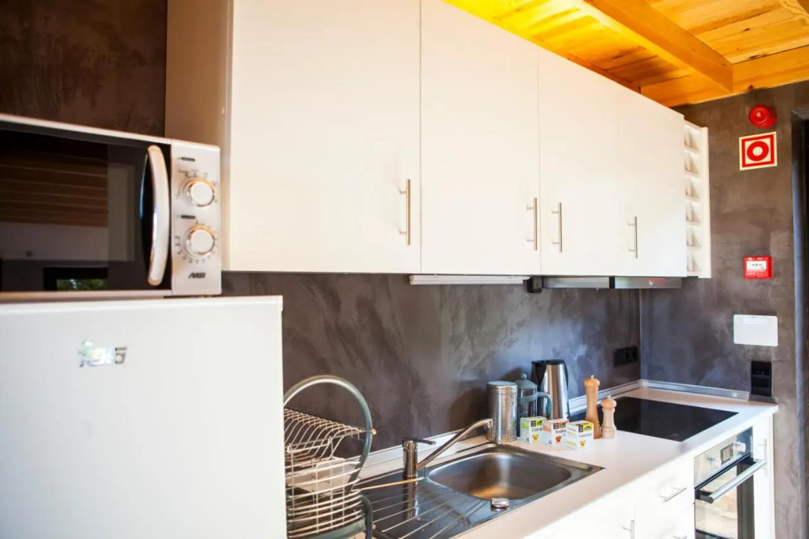 Caparica Azores Ecolodge