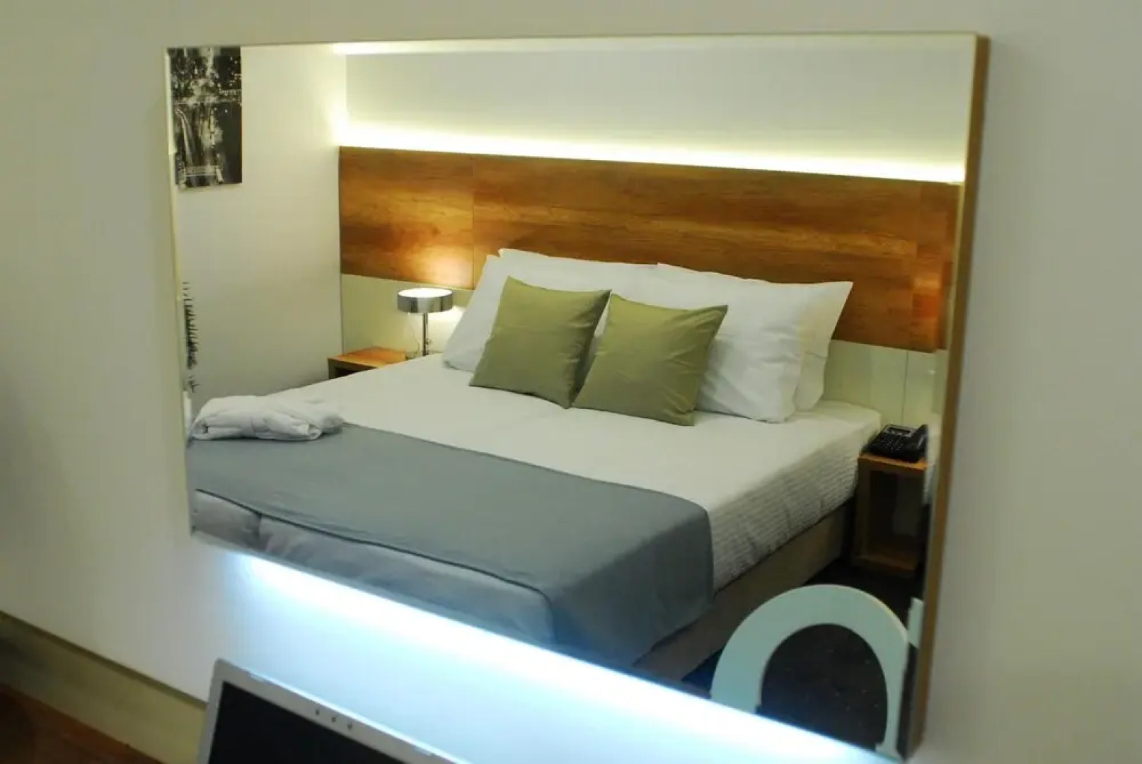 Santiny Hotel & Restaurant