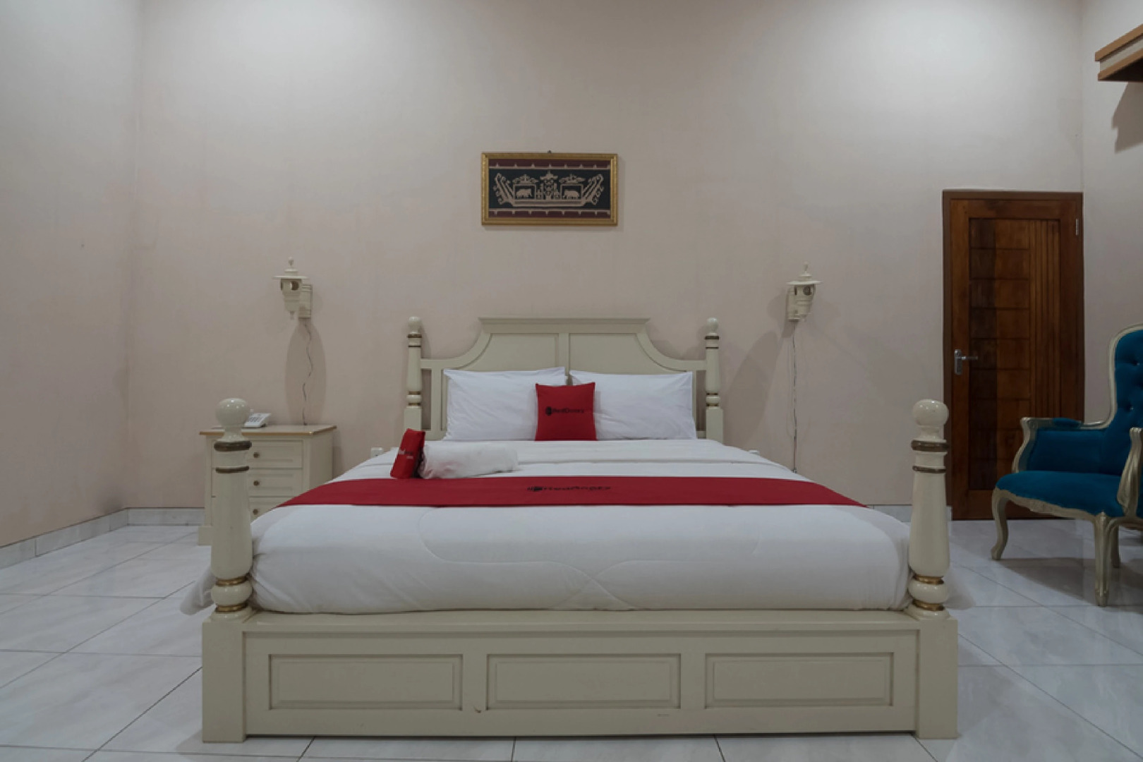 RedDoorz Premium @ Kahai Beach Lampung