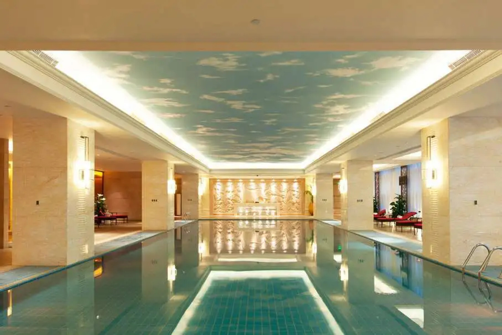 Wyndham Grand Plaza Royale Colorful Yunnan Kunming