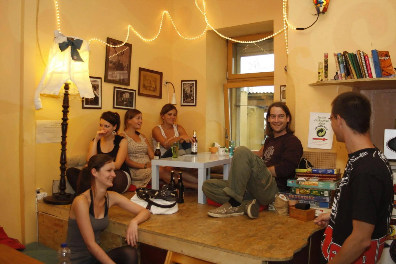 Lollis Homestay - Hostel