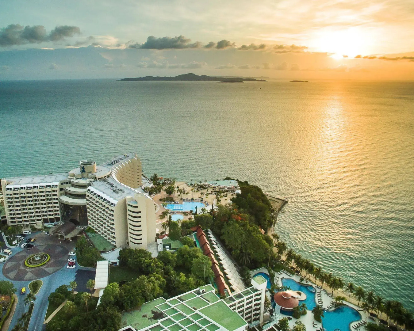 Royal Cliff Beach Hotel Pattaya