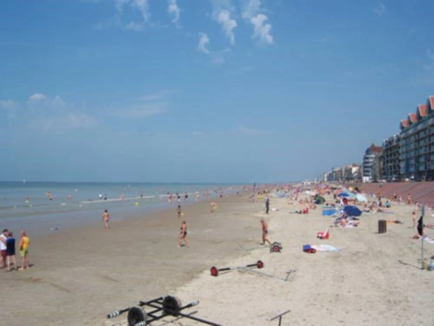 Nice apartment on the edge of the center of Bray-Dunes