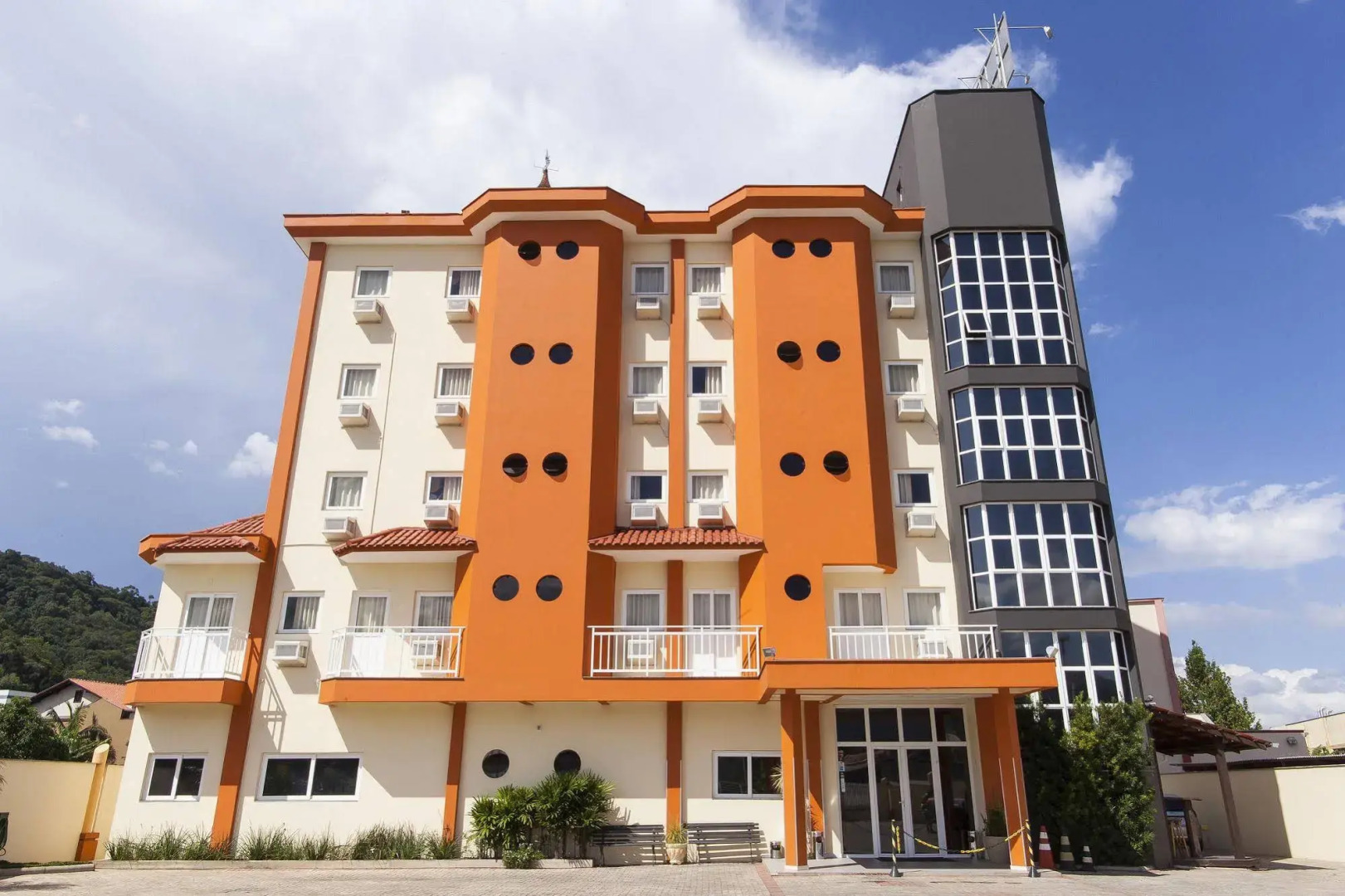 Andardac Hotel
