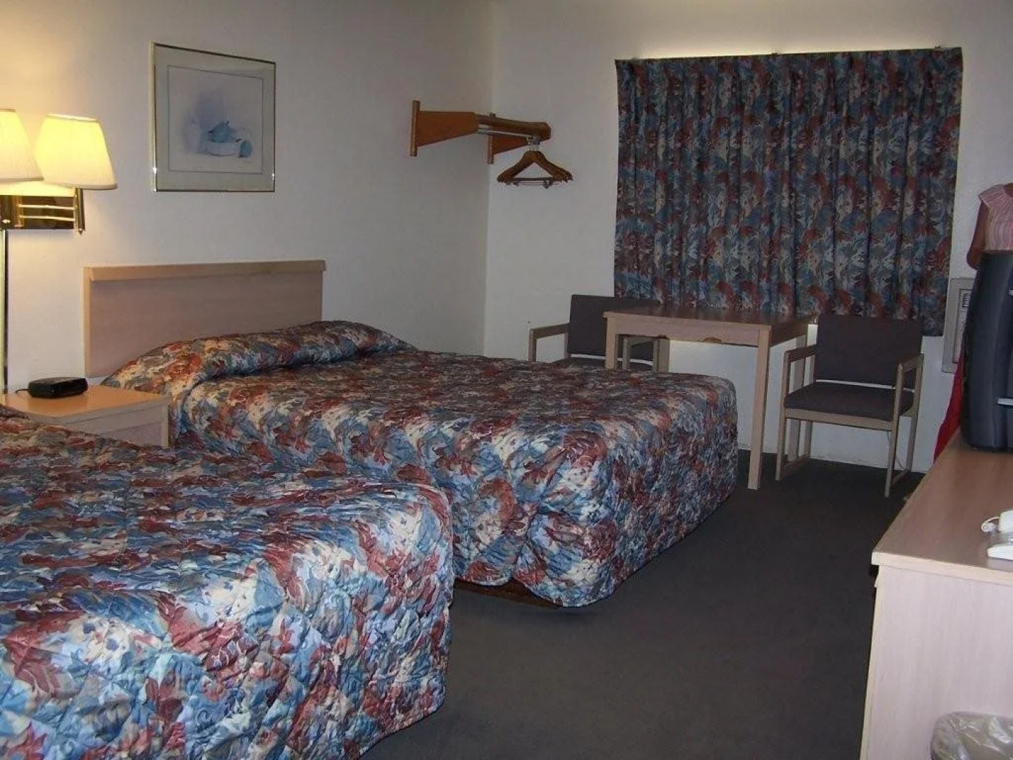 Americas Choice Inn And Suites