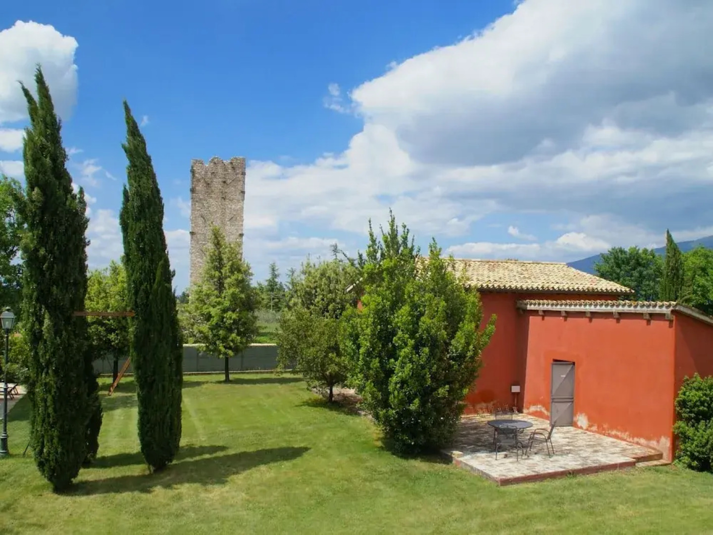 Holiday Home in Spello With Pool & Terrace