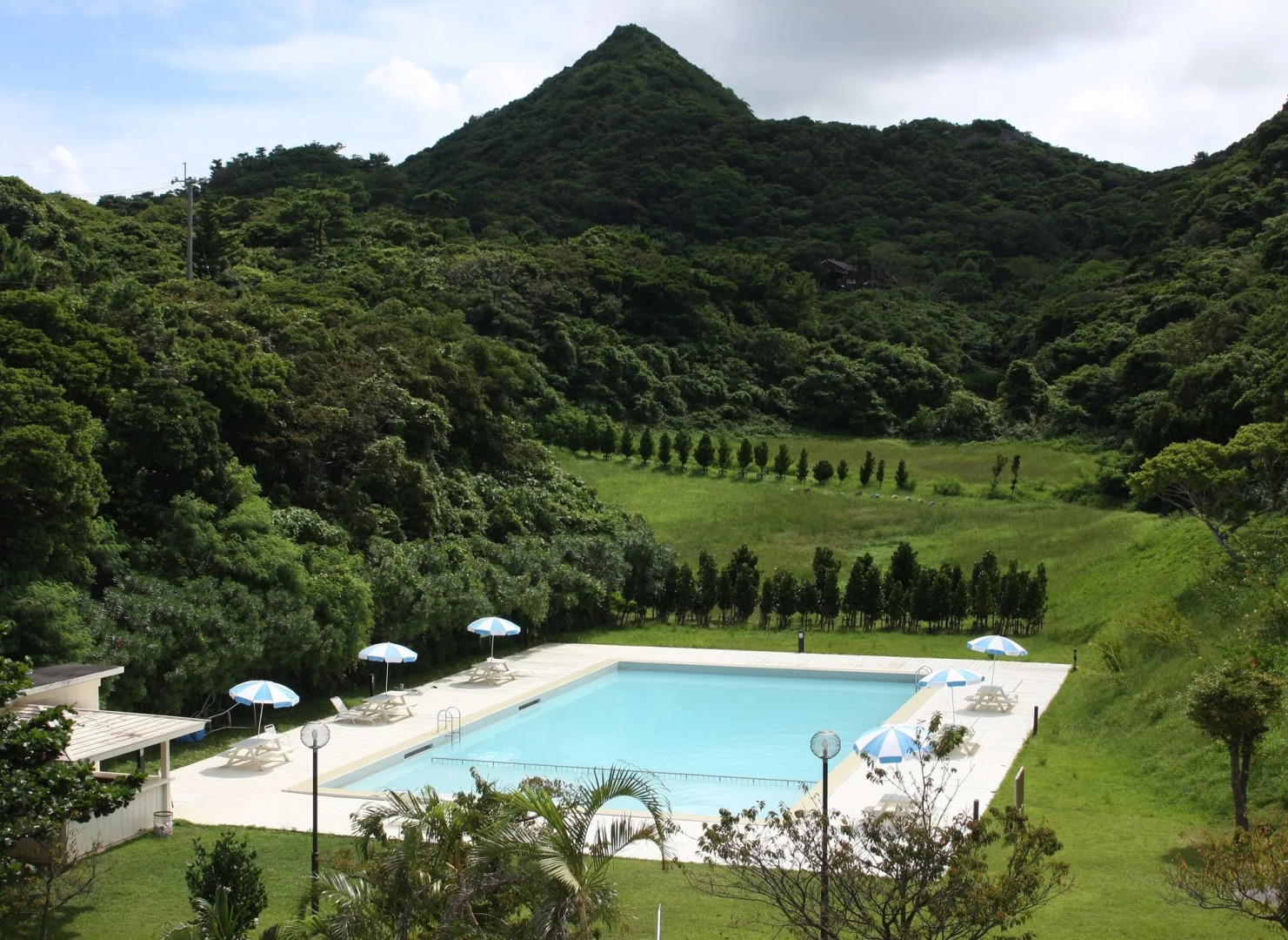 Motobu Green Park Hotel and Golf Course