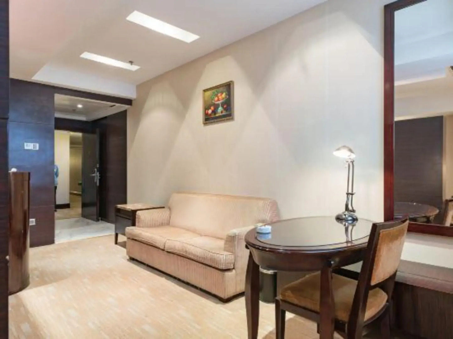 Linhai International Hotel