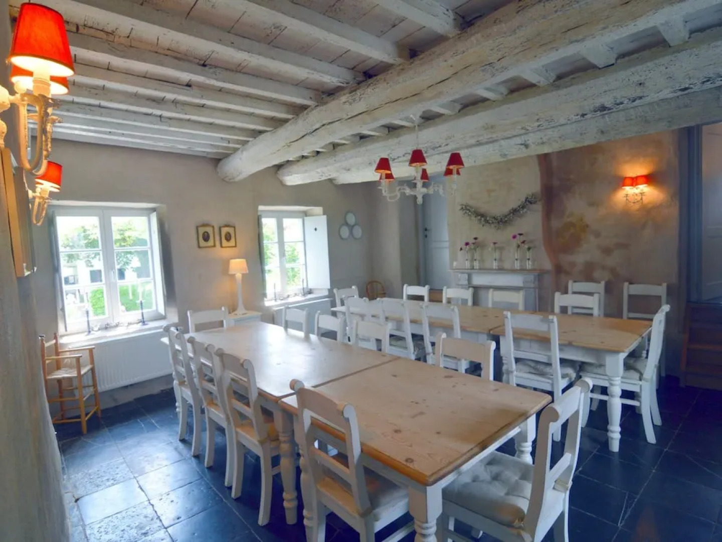 Elegant Estate Stay, Maredsous