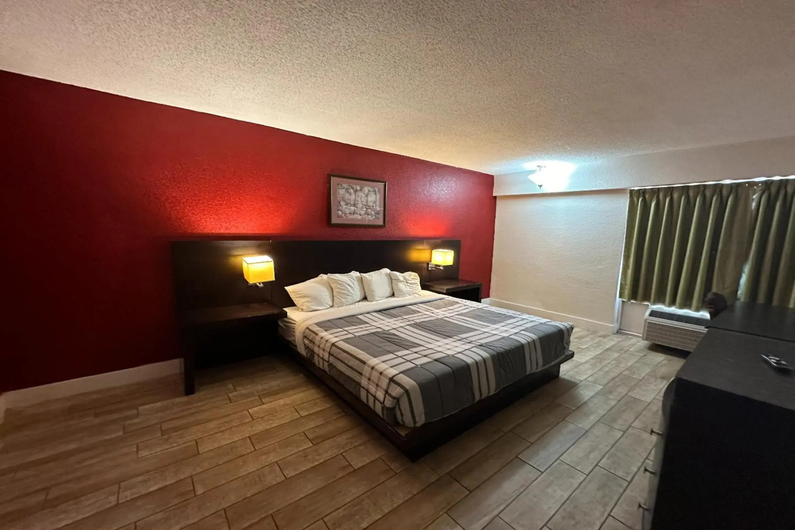 River Valley Inn & Suites (Extended Stay)