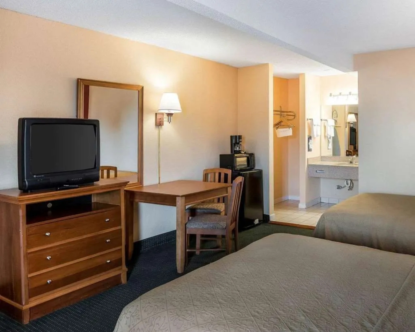 Rodeway Inn