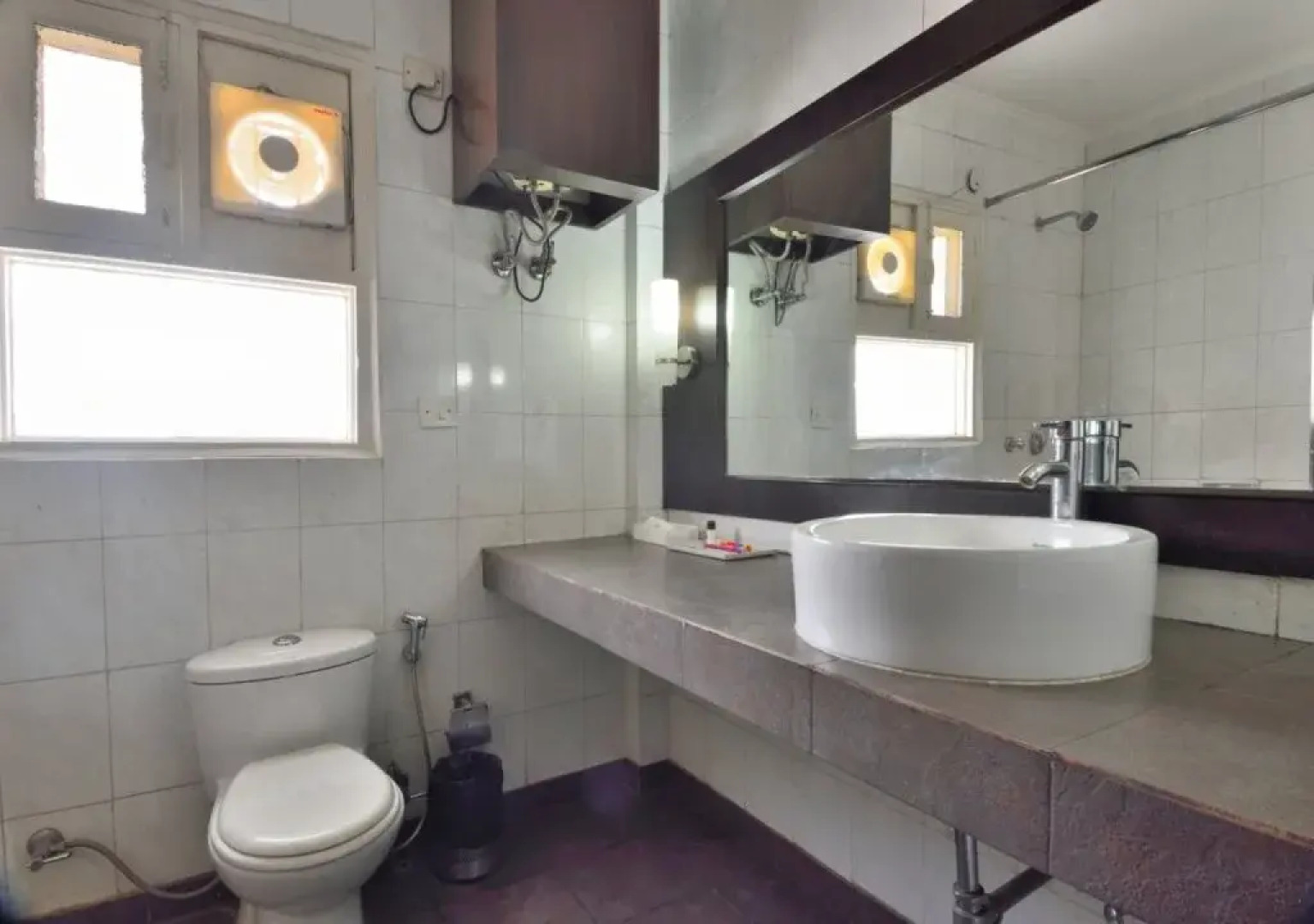 Woodbridge-1 Crossroads