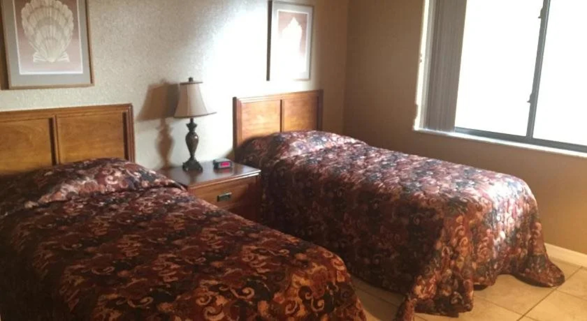 Charlotte Bay Resort And Club