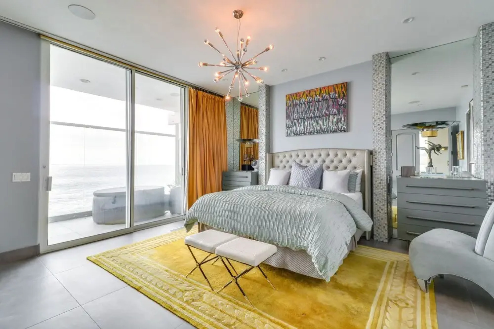 Oceanfront Apartment in Malibu w/ Beach Access!