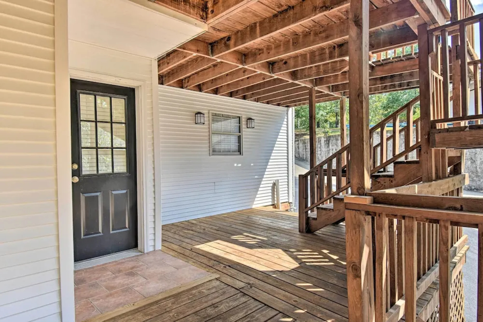 Lakefront Home w/ Private Dock in Hot Springs!